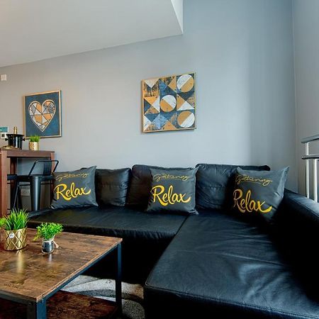 Apartmán The Eistedfod Penthouse - Berwyn House Wrexham Exteriér fotografie